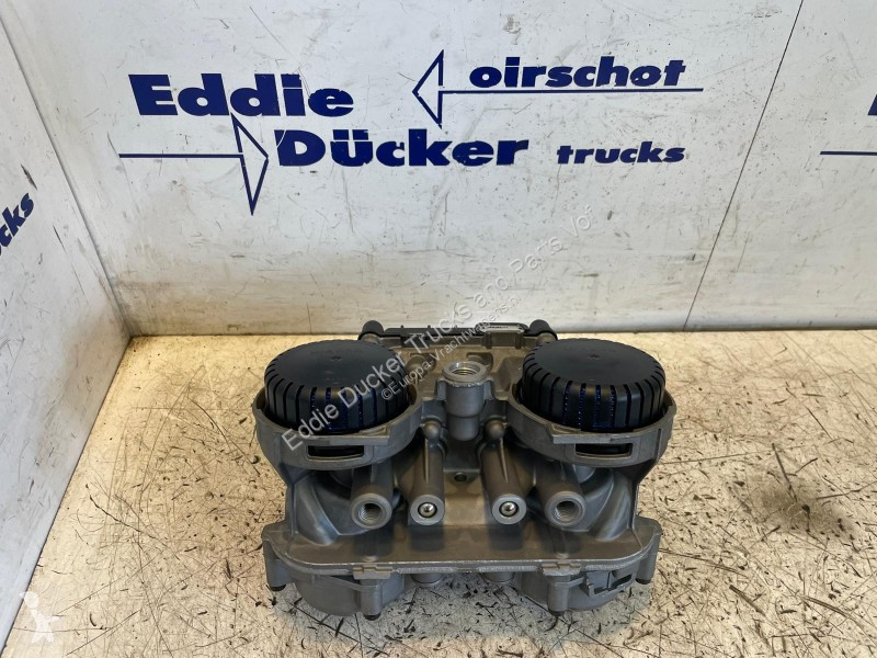Pièces poids lourds DAF 1867002...