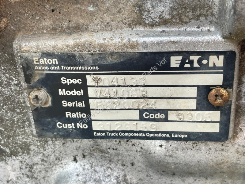 Reservdelar lastbilar Volvo 3126159 EATON V4106B