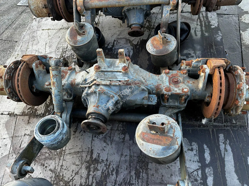 Pièces poids lourds Mercedes ACTROS 3 SIN AXLE...