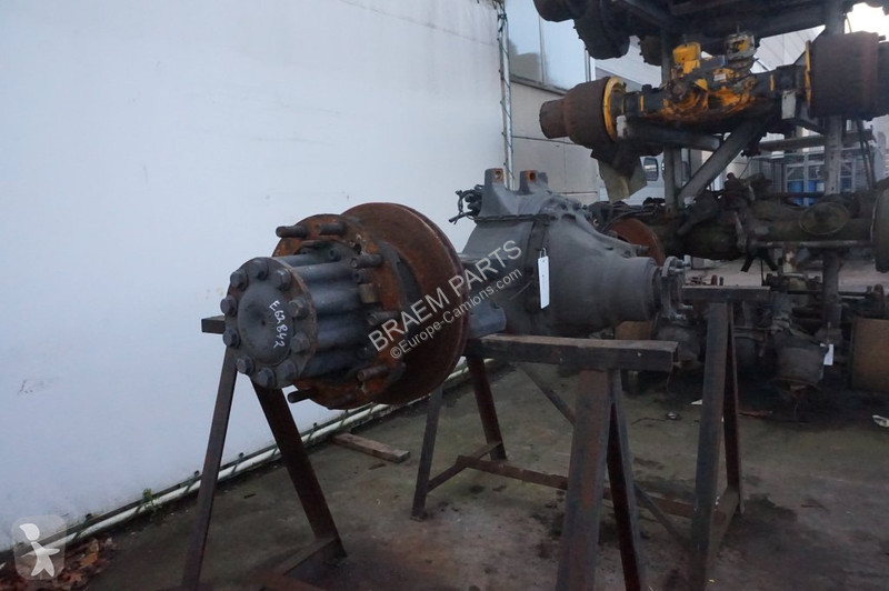 Reservdelar lastbilar Mercedes R440-13A/C22.5...