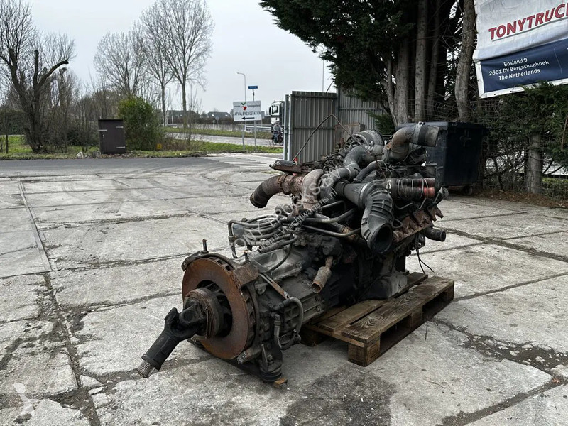 Vrachtwagenonderdelen Mercedes OM 421 V6 Engine...