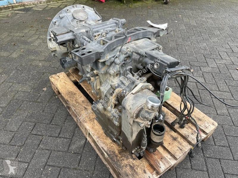 Náhradní díly pro kamiony Scania RS895R