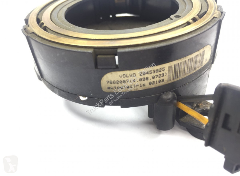 Reservdelar lastbilar Volvo 2-seeria (01.02-)