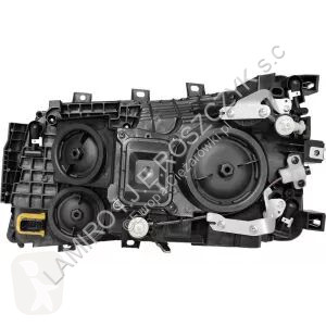 Reservdelar lastbilar Scania Feu arrière Volvo...
