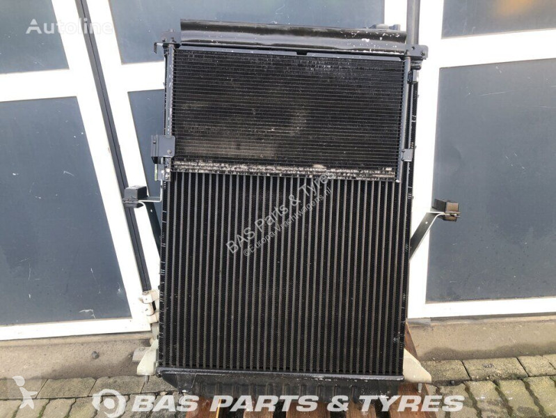 Pièces poids lourds Volvo Radiateur de...