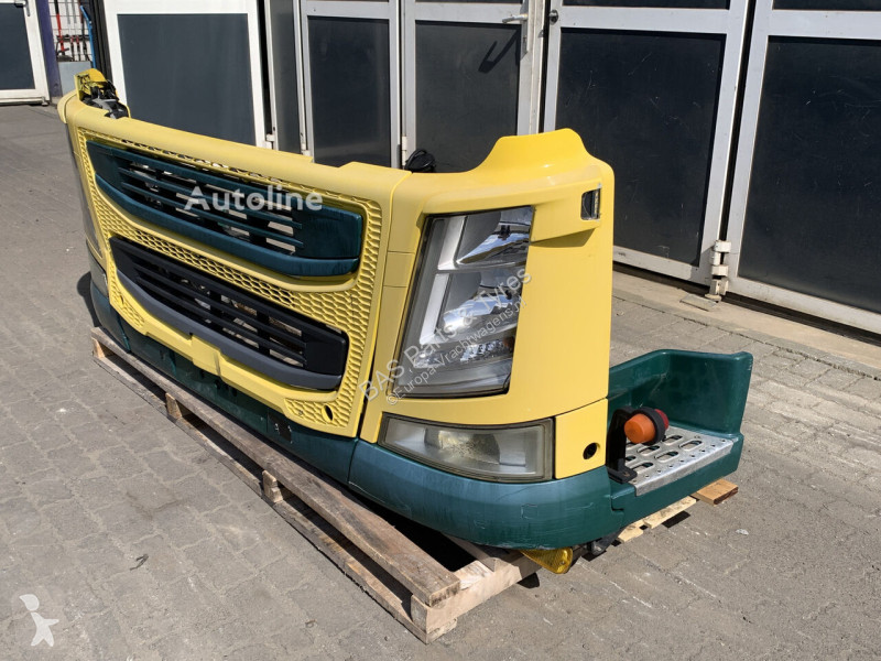 قطع غيار الآليات الثقيلة Volvo Pare-chocs 4...