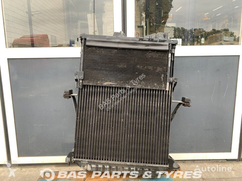 Pièces poids lourds Volvo Radiateur de...