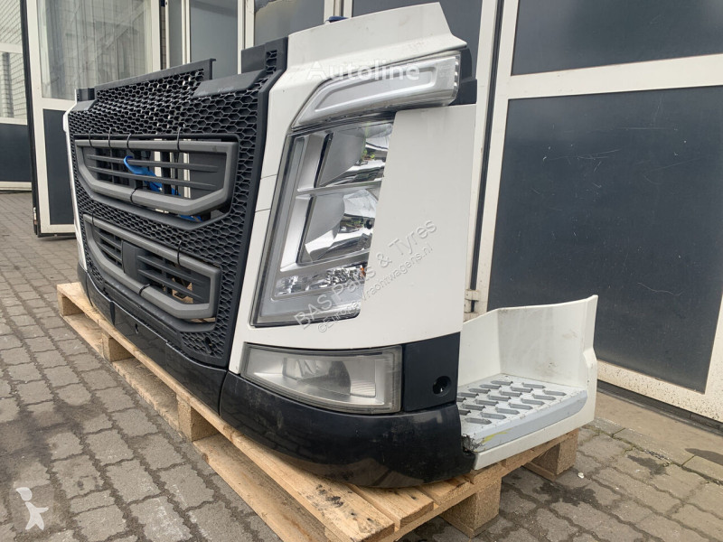 Náhradní díly pro kamiony Volvo Pare-chocs 4...