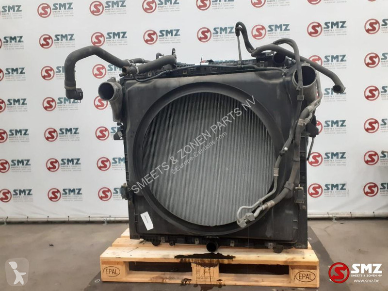Reservdelar lastbilar Mercedes Occ radiator +...
