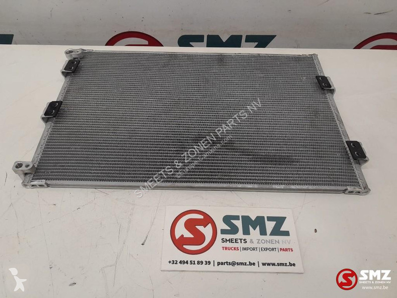 Pièces poids lourds Caterpillar Condenser...