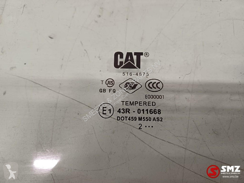 Reservdelar lastbilar Caterpillar Rear glass...