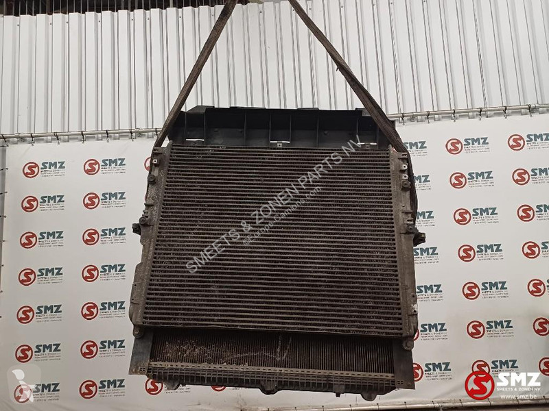 Pièces poids lourds Mercedes Occ radiator +...