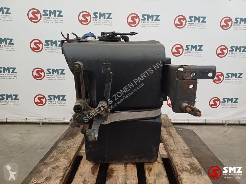 Reservdelar lastbilar Iveco Occ AdBlue tank Iveco