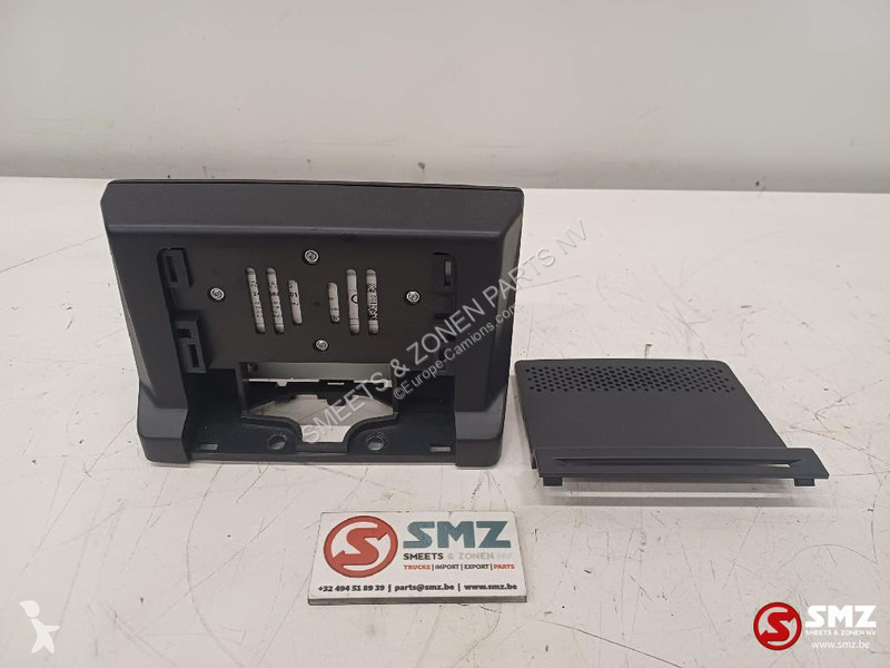 Vrachtwagenonderdelen Renault Occ display radio...