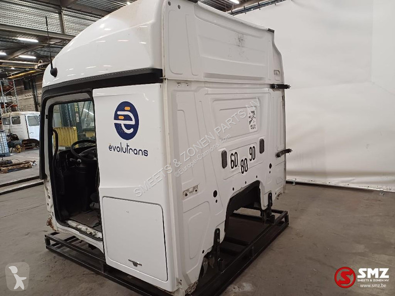 Vrachtwagenonderdelen Mercedes Occ cabine Mercedes