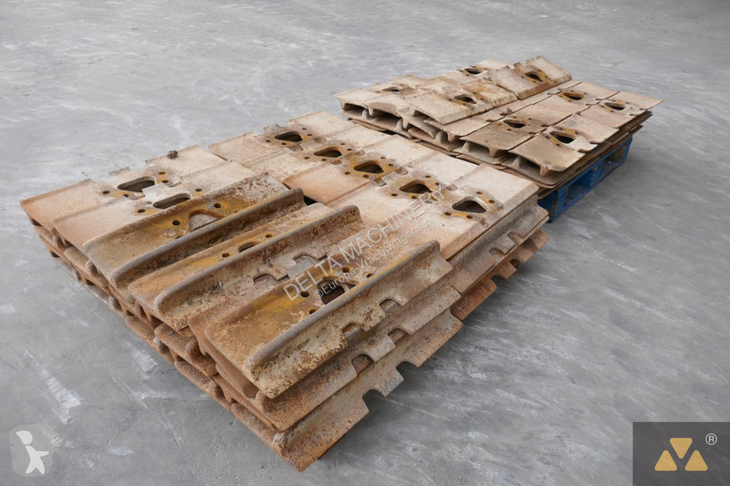 Vrachtwagenonderdelen Caterpillar D8T/D8R...