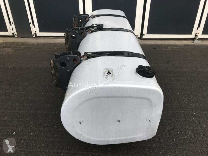 Vrachtwagenonderdelen Volvo Réservoir de...