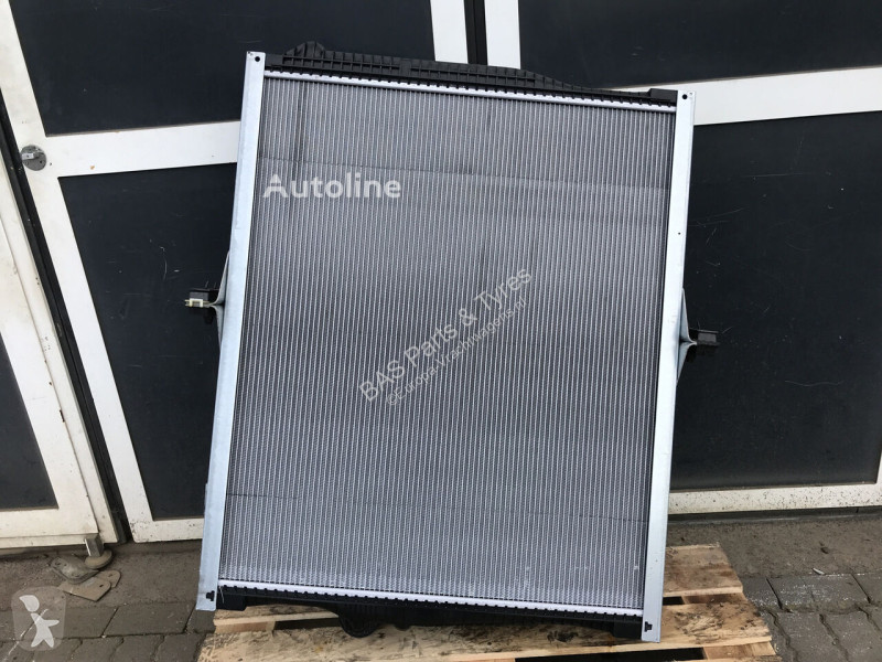Pièces poids lourds Renault Radiateur de...