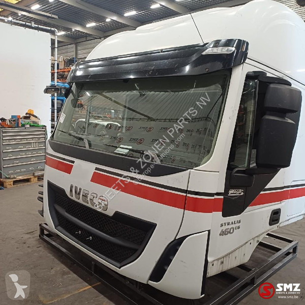 Reservdelar lastbilar Iveco Occ cabine compleet...