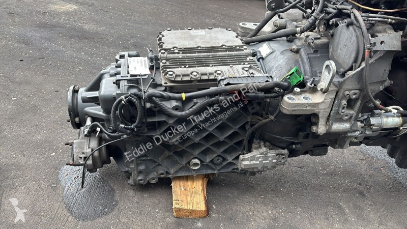 Reservdelar lastbilar Renault 7460150800 AT-2612F
