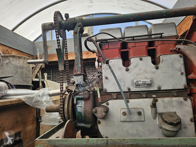 Peças pesados 15 HP OLD SHIPS DIESEL ENGINE...
