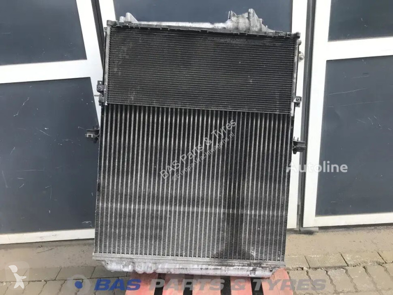Pièces poids lourds Volvo Radiateur de...