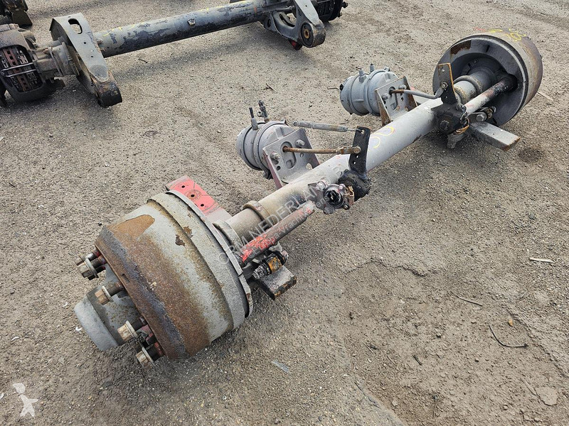 Pièces poids lourds SMB TRAILER AXLE SINGLE TIRES.