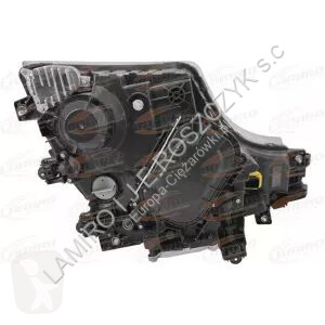 Piese camioane Mercedes Phare pour camion...