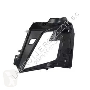 Reservdelar lastbilar Volvo HEADLAMP COVER RH...