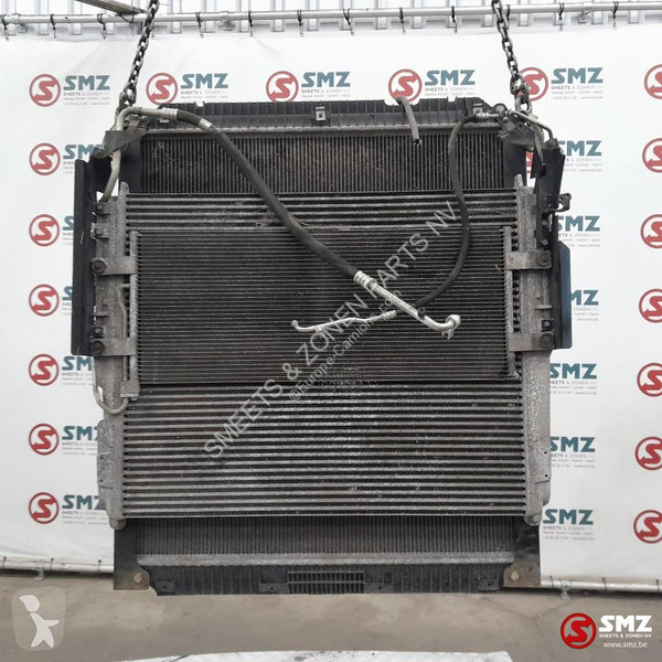 Pièces poids lourds Mercedes Occ radiator +...