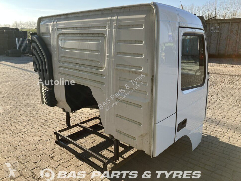 Pièces poids lourds Volvo Cabine 3 Day Cab...
