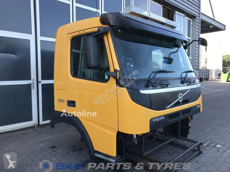 Pièces poids lourds Volvo Cabine 4 Day Cab...