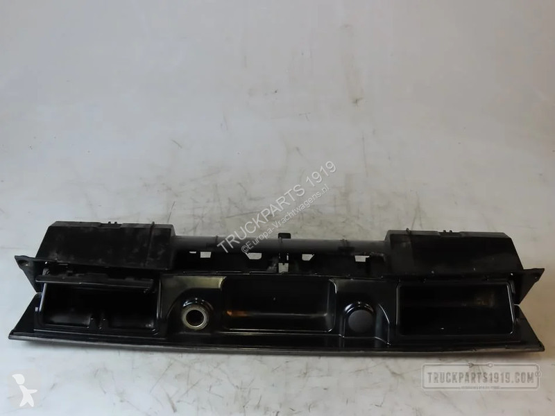 Reservdelar lastbilar MAN Body & Chassis Parts...