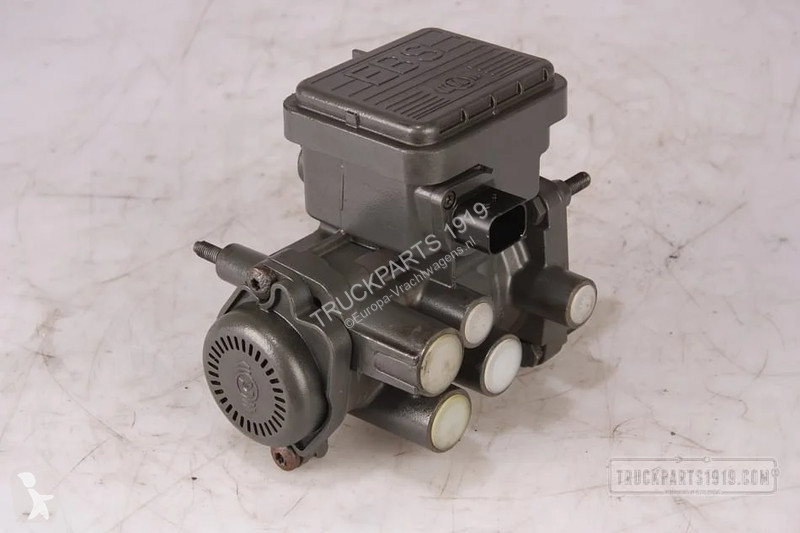 Vrachtwagenonderdelen Mercedes Compressed Air...