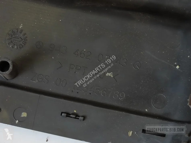 Náhradní díly pro kamiony Mercedes Body &...