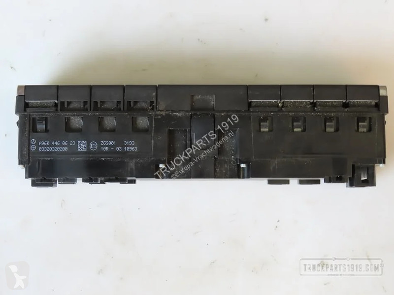 Vrachtwagenonderdelen Mercedes MB Electrical...