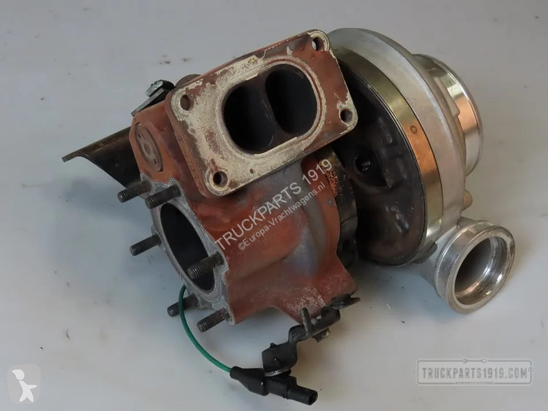 Pièces poids lourds Mercedes Engines & Parts...