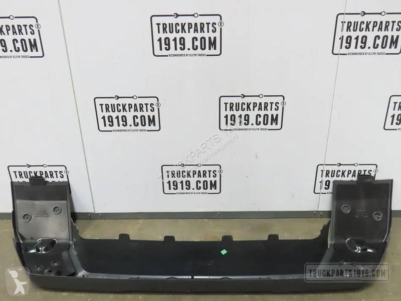 Náhradní díly pro kamiony Volvo 84236048 Bumper