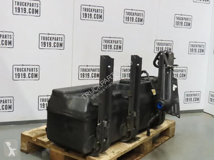 قطع غيار الآليات الثقيلة Scania 2173 AdBlue tank