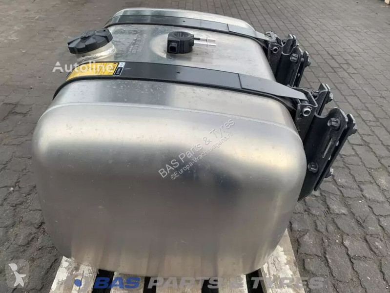 Náhradní díly pro kamiony Mercedes Réservoir de...