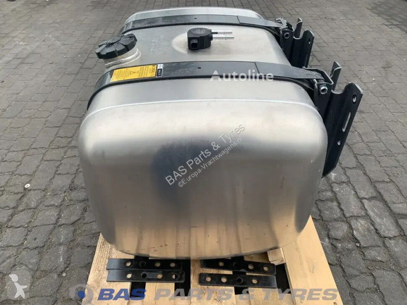 Náhradní díly pro kamiony Mercedes Réservoir de...