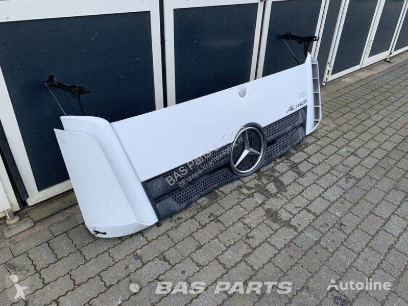 Peças pesados Mercedes Calandre  MP4 pour camion