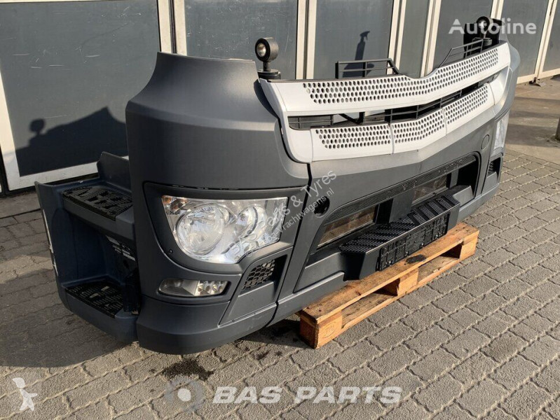 Reservdelar lastbilar Mercedes Pare-chocs MP4...