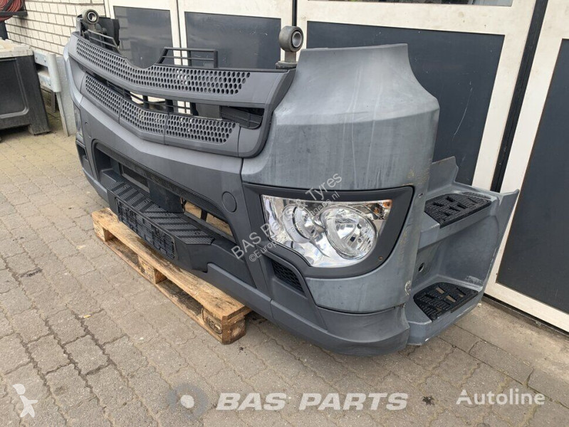 Vrachtwagenonderdelen Mercedes Pare-chocs MP4...