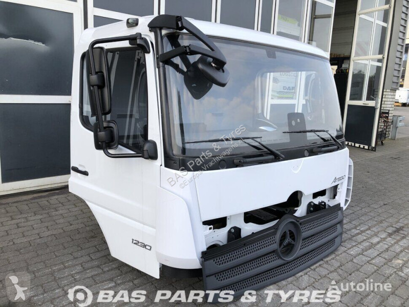 Reservdelar lastbilar Mercedes Cabine MP4...