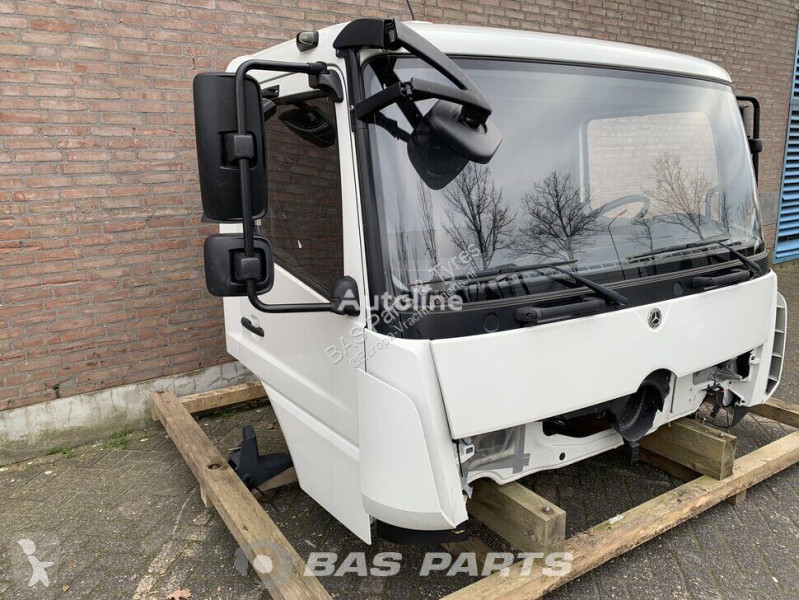 Reservdelar lastbilar Mercedes Cabine MP4...