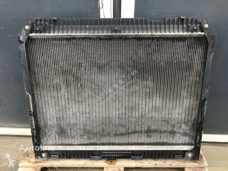 Pièces poids lourds Mercedes Radiateur de...