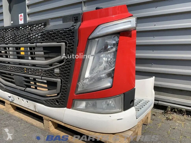 قطع غيار الآليات الثقيلة Volvo Pare-chocs 4...