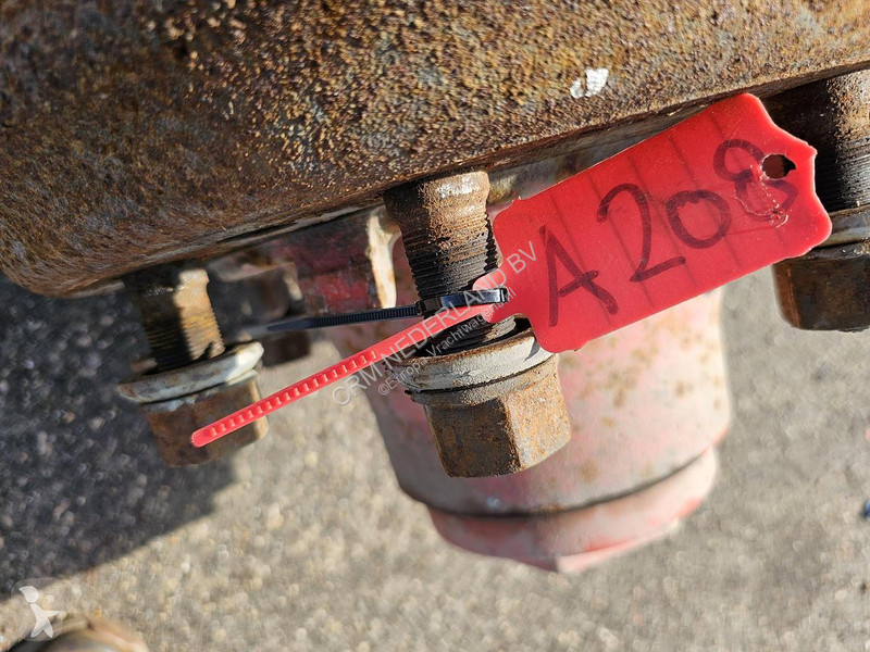 Pièces poids lourds Fruehauf SMB TRAILER AXLE...