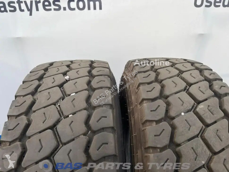 Náhradní díly pro kamiony Michelin 385/65R22.5...